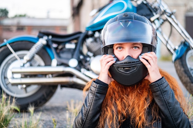 Czy jadąc motocyklem zawsze musisz mieć kask ochronny?