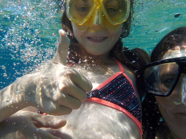 Jak nauczyć się prawidłowo oddychać pod wodą podczas nauki pływania?