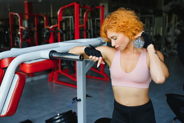 Jakie ćwiczenia na siłowni sprawdzą się najlepiej dla pań?