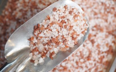 Tajemnica soli himalajskiej – co kryje się w jej różowych kryształach?