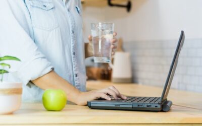 Kalkulator nawodnienia – ile wody pić, by wspomóc odchudzanie?