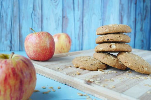 Jak ułożyć dietę samemu i czy to się opłaca?