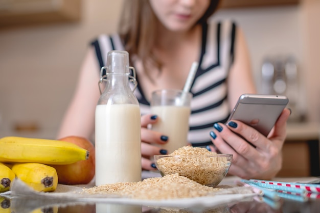 Jak wyliczyć zapotrzebowanie na białko w swojej diecie?