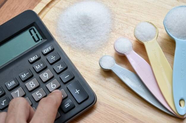 Ile cukru dziennie kalkulator pomoże kontrolować codzienną dietę?