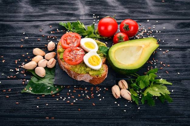 Na czym polega dieta low carb i czy warto ją wypróbować?