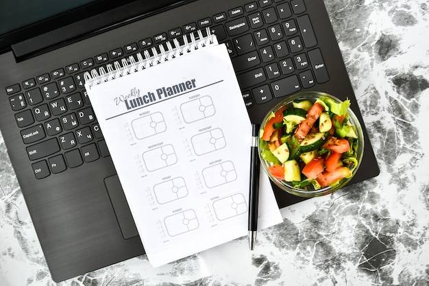 Jak wyliczyć swoje makro w codziennej diecie?