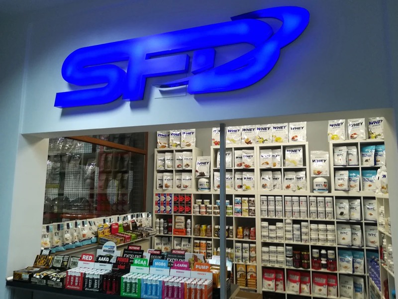 Suplementy na stawy i kości – jak utrzymać aparat ruchu w formie od pierwszego treningu do późnej starości