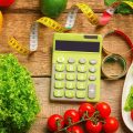 Jak wyliczyć kalorie żeby skutecznie kontrolować dietę?